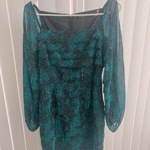 Andrew Marc *new with tag* designer dress size 6